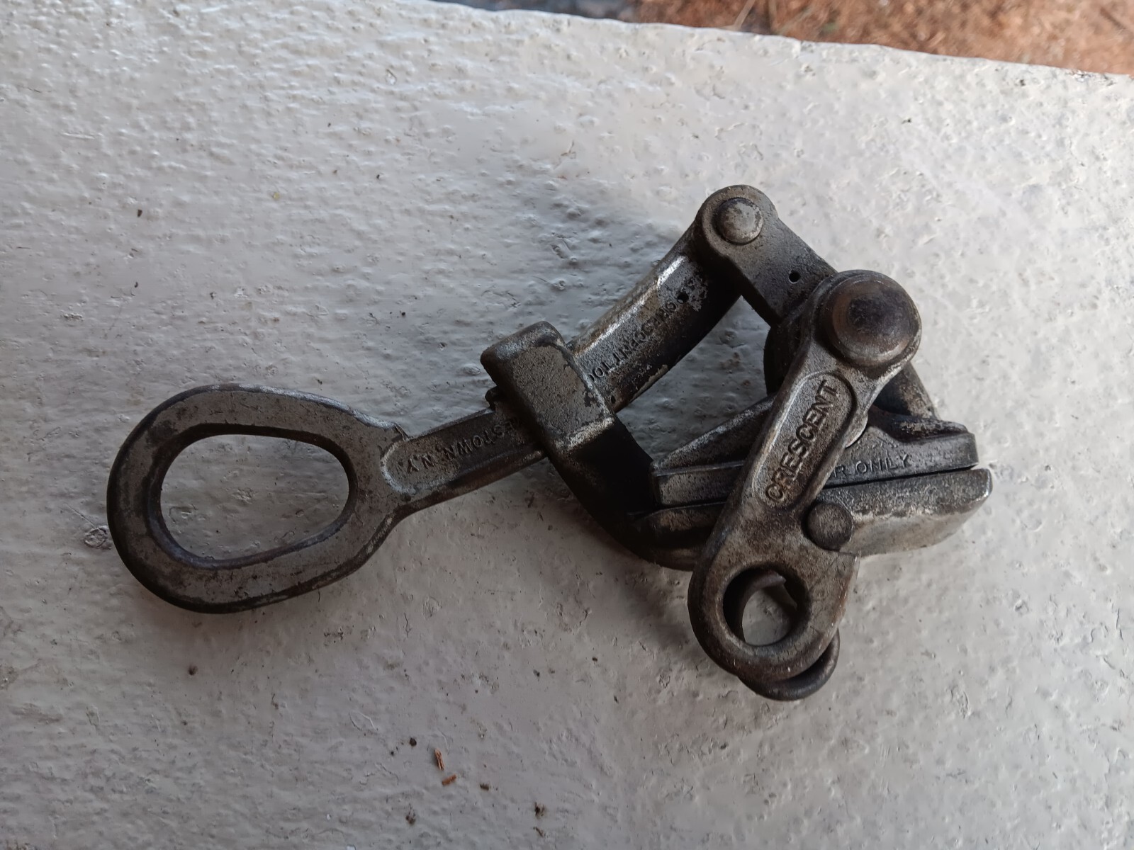 VINTAGE CRESCENT 383 CABLE PULLING BARBED WIRE TUGGER TOOL LINEMAN TOOLS