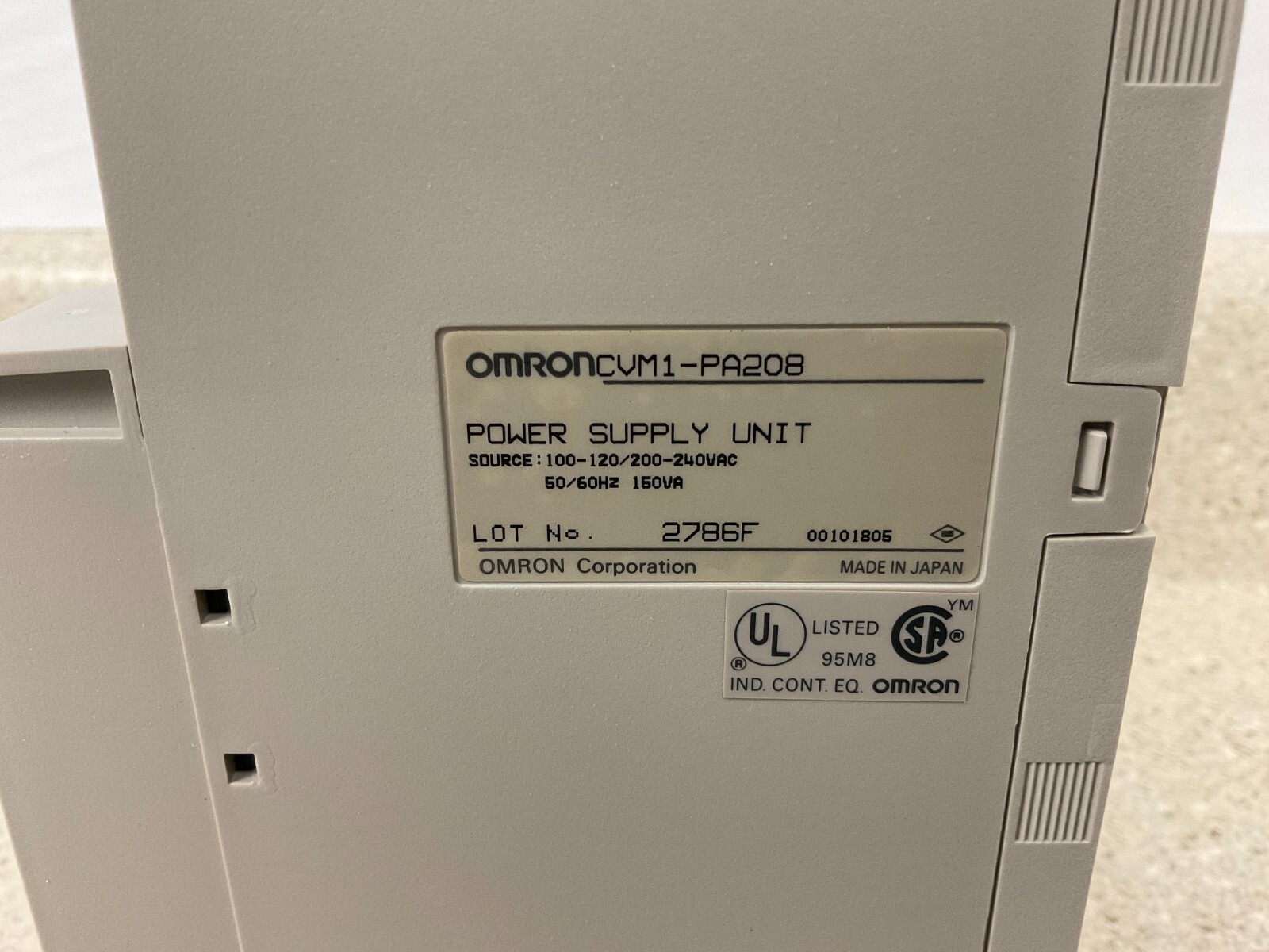 Omron CVM1-PA208 NEW