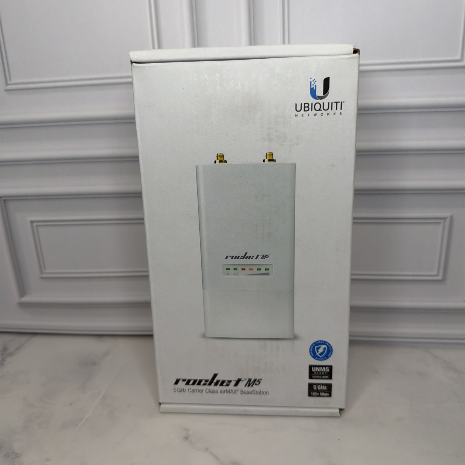 Ubiquiti Networks Rocket M5 5GHz airMax Outdoor Wireless Ethernet BaseStation