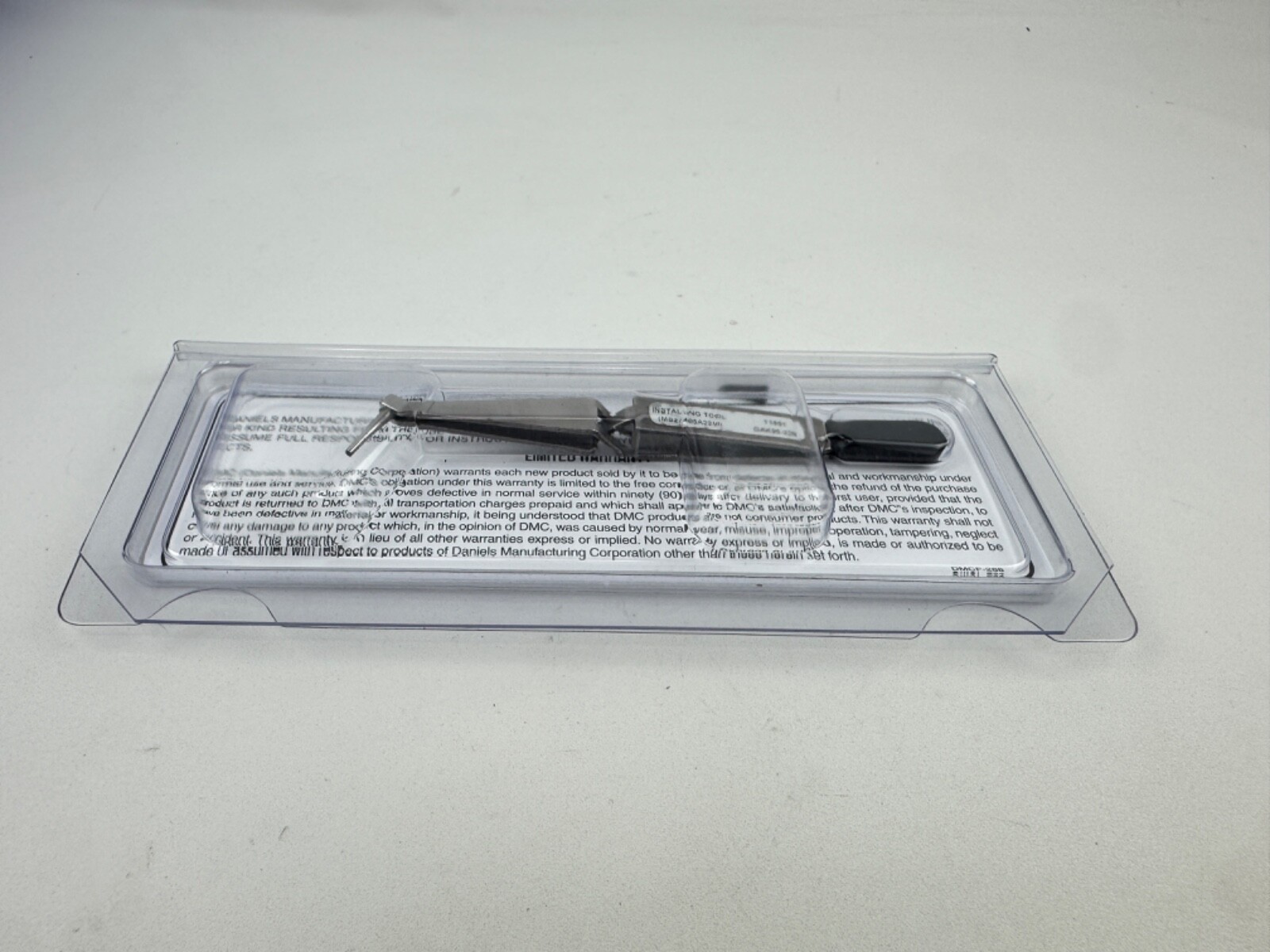 Daniels DMC Installing Tweezer #22M DAK95-22M (MS27495A22M)