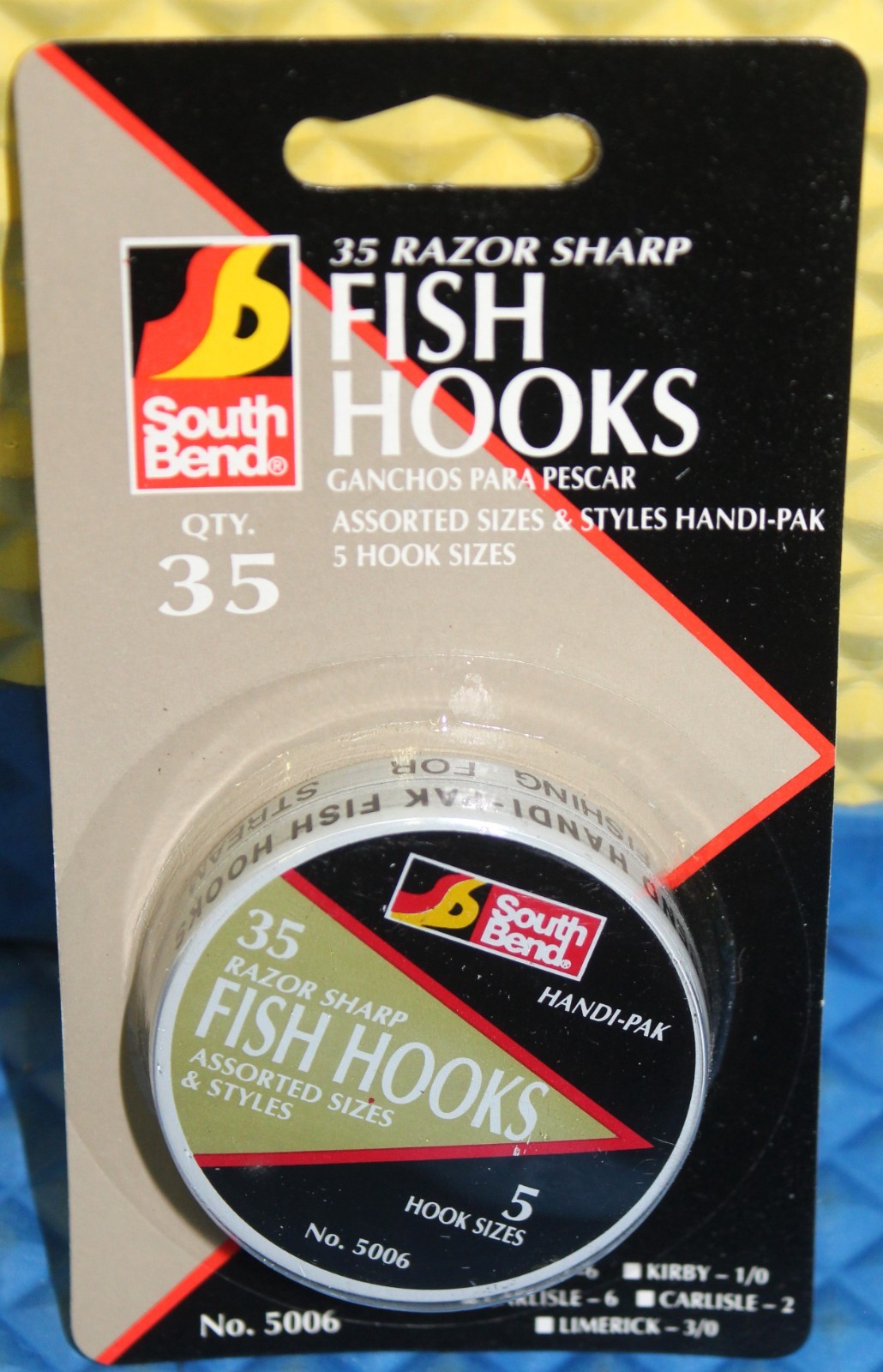 South Bend Razor Sharp Fish Hook Assorted Sizes And Styles Handi-Pak 35ct 5006