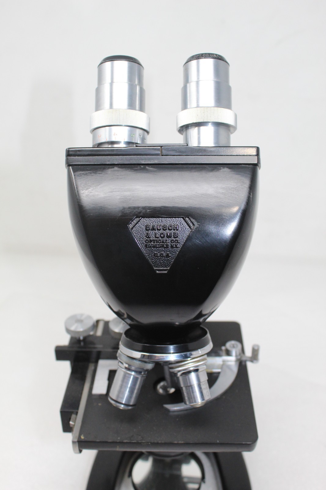 Bausch & Lomb Binocular Microscope w/ 10x optics and 10x, 43x and 97x lens