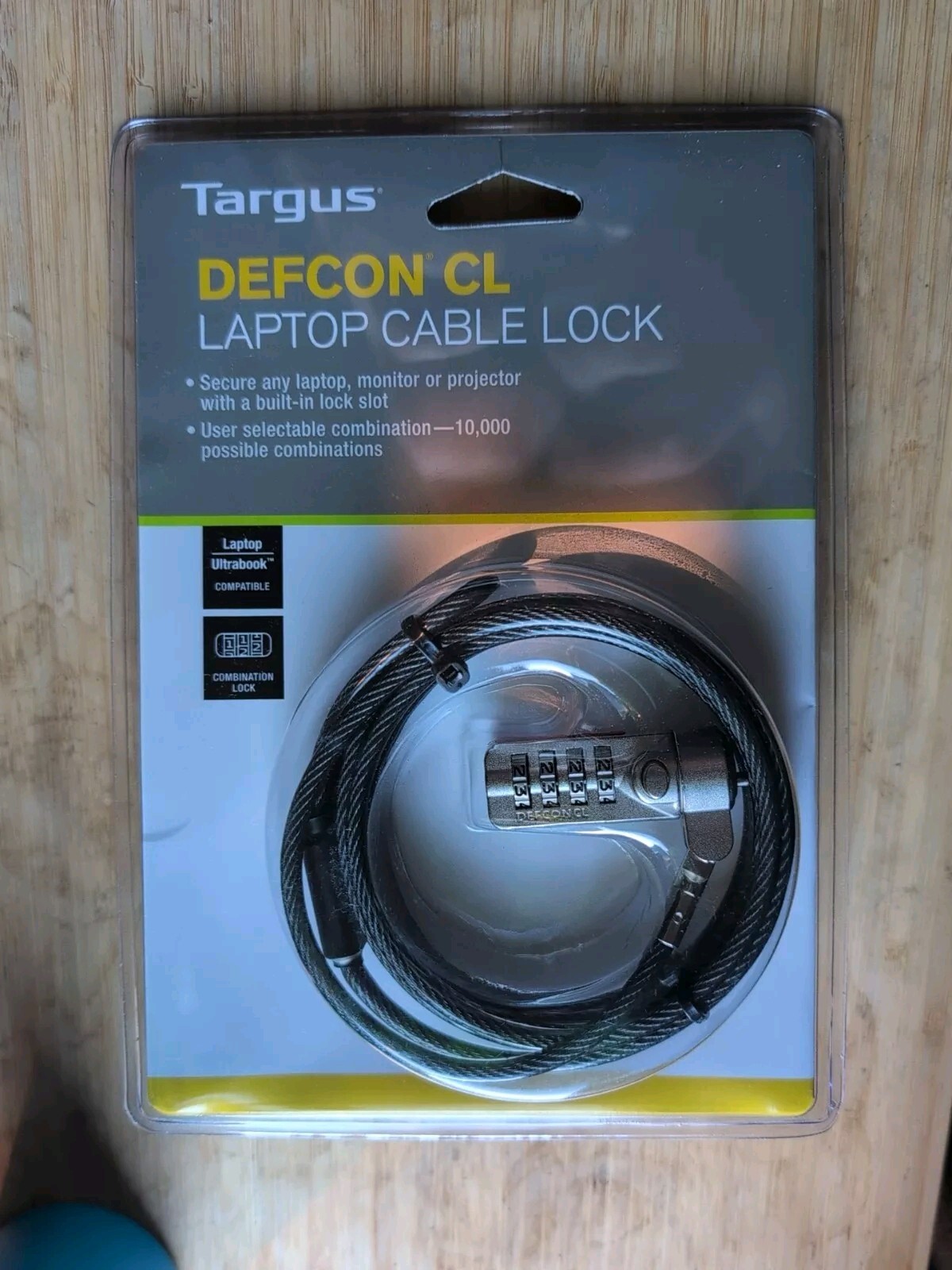 TARGUS DEFCON LAPTOP COMBINATION CABLE LOCK 6.5 FT ** New In Package