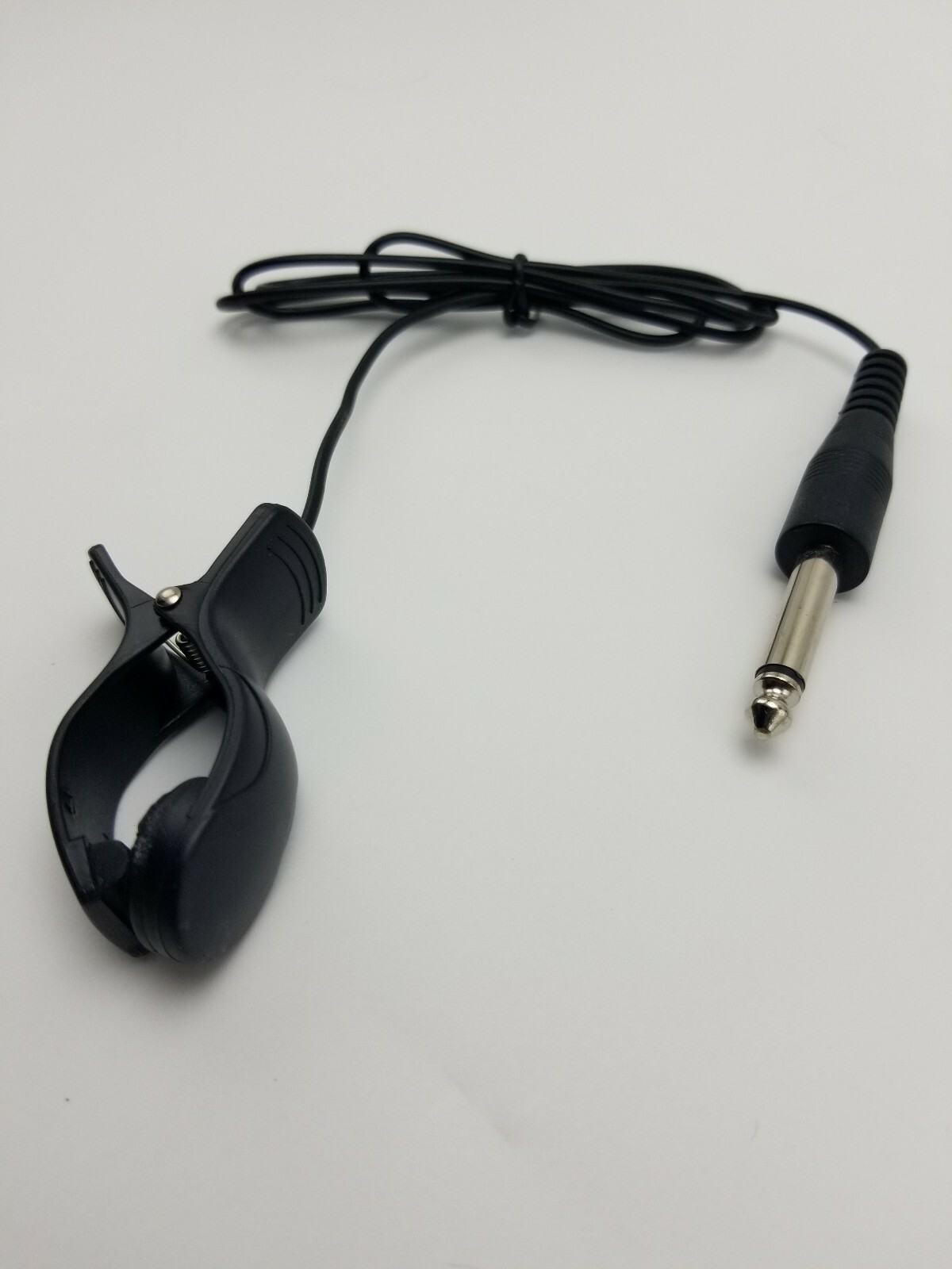 Pick up cable for tuning or recording guitars violins mandolin