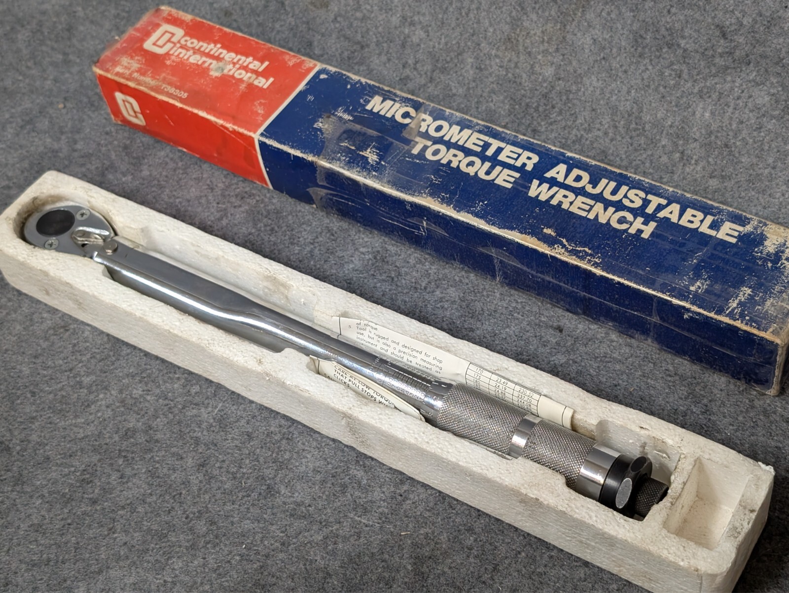 Continental 3/8" Drive Ratcheting Head Micrometer Torque Wrench 10-80 ft-lbs