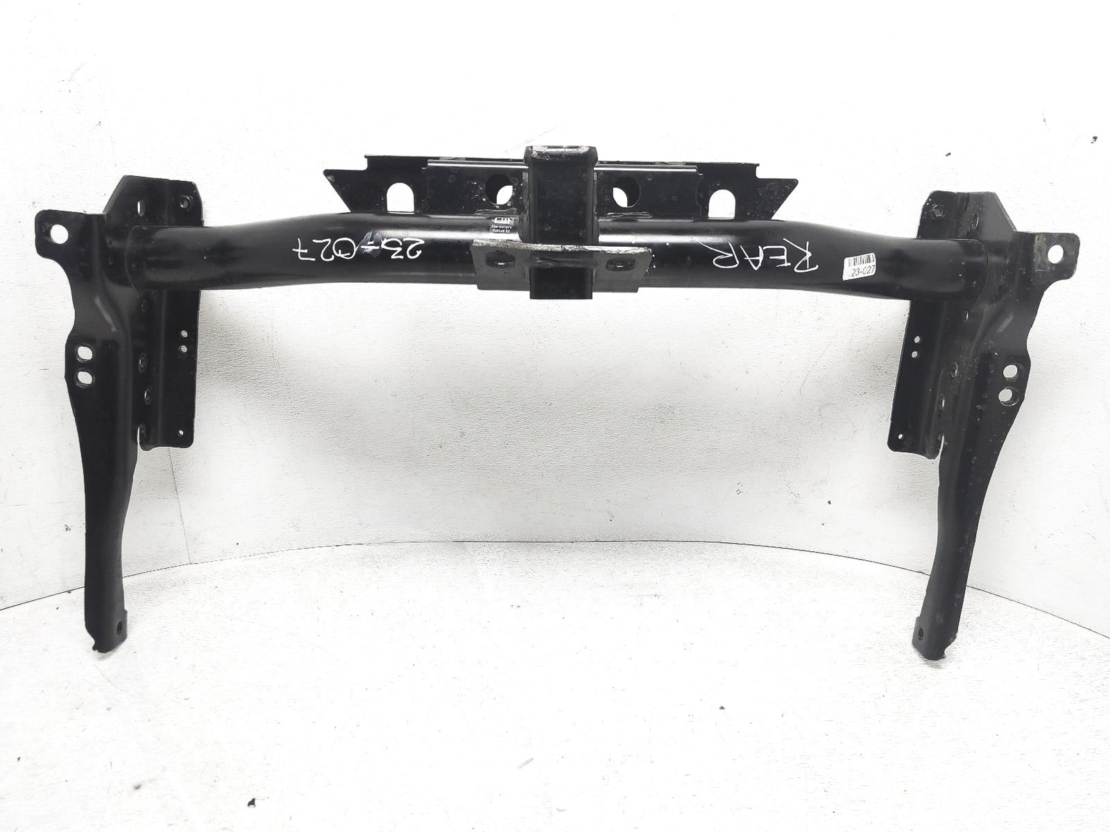 2020-2023 Nissan Titan Pro-4X Class Iv Tow Hitch Reciever Tow Hitch 999T5-W3120