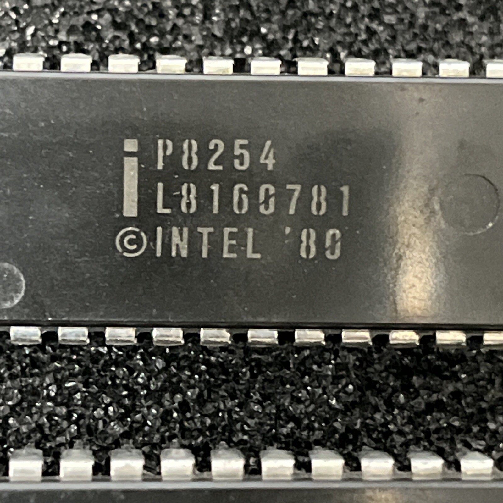 Intel P8254 PROGRAMMABLE TIMER, 3 TIMER(S), PDIP24 (LOT OF 2)