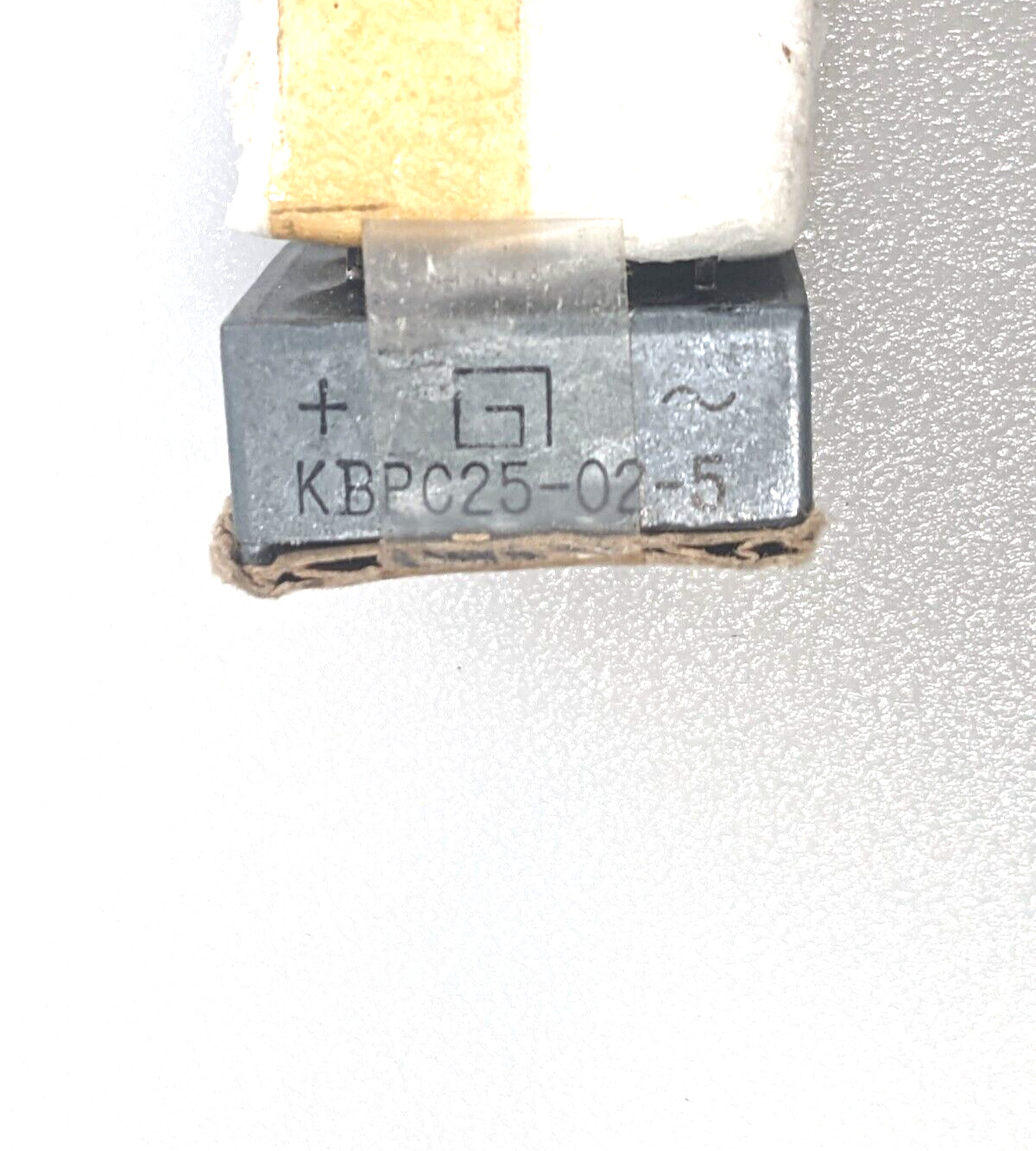 New   KBPC25-02-5  Center Mount Bridge Rectifier