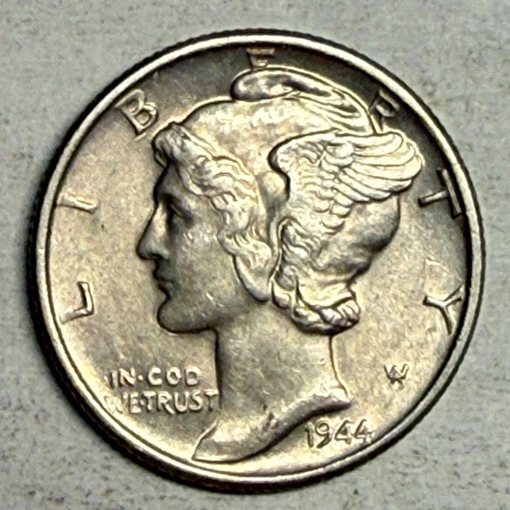 1944 MERCURY silver dime. AU-UNC slider. #r1