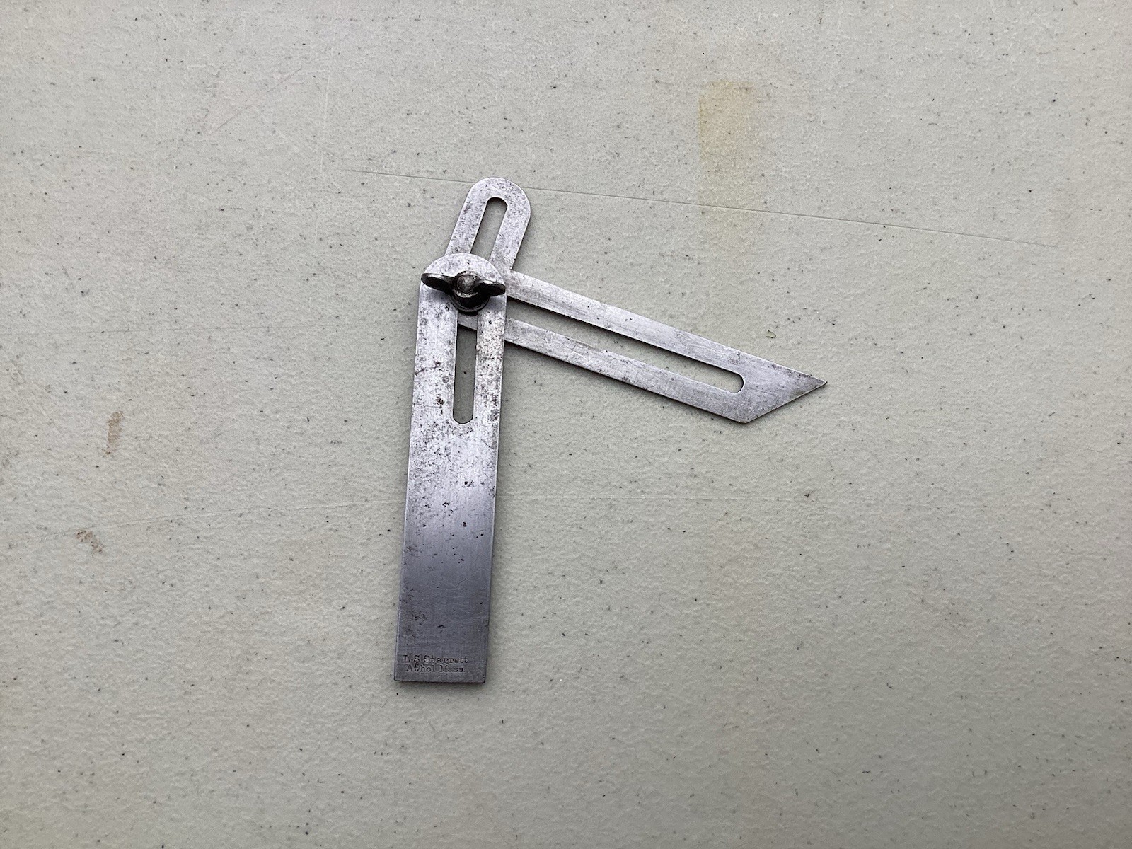 Vintage LS Starrett Universal Bevel Machinist Tool Preowned