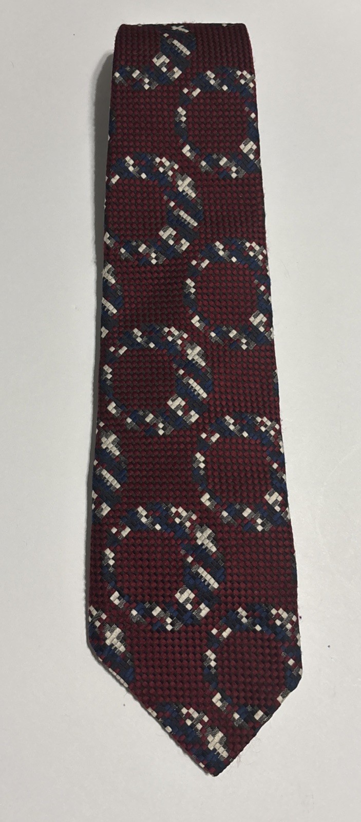 Hewes Bros Quiana Nylon Vintage Retro Tie Maroon Blue White