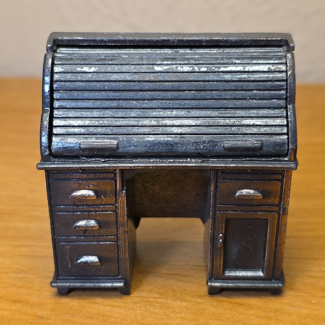 Vintage Roll Top Desk Miniature Bronze Die Cast Metal Pencil Sharpener Novelty