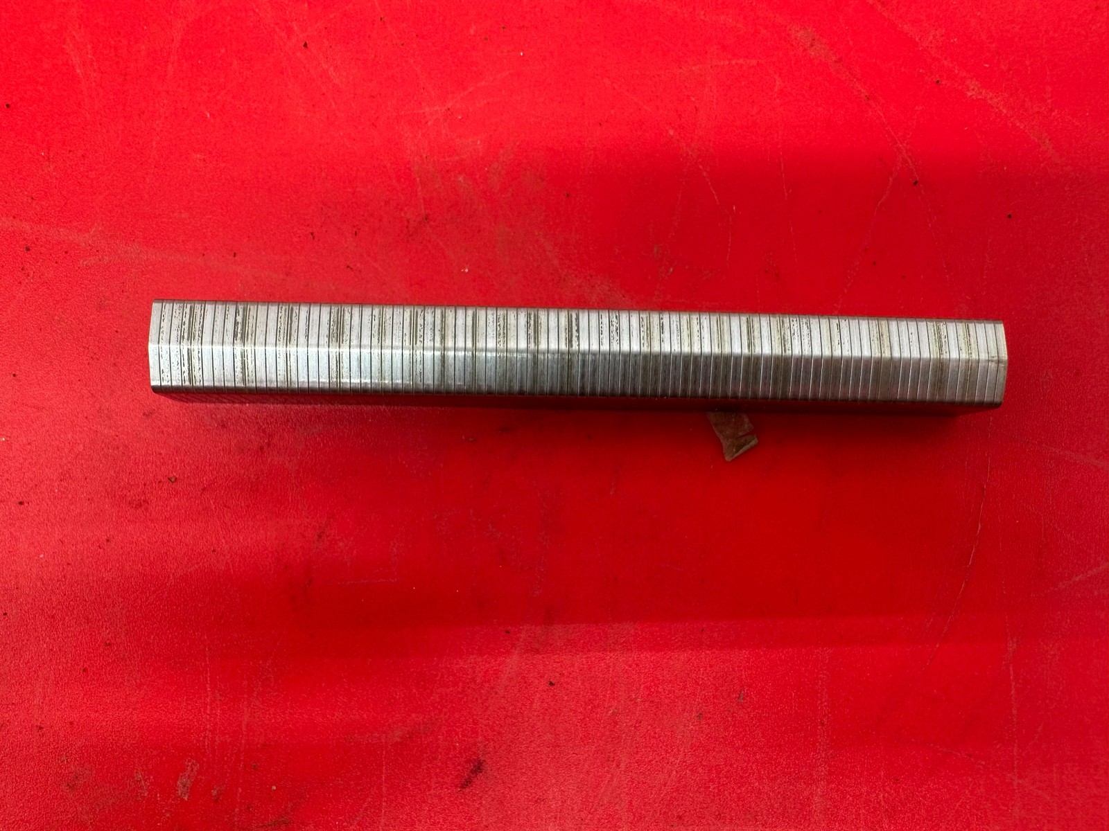 lot of 5000 Stanley Bostitch STRC5019 3/8 3/8-inch staples. Galvanized