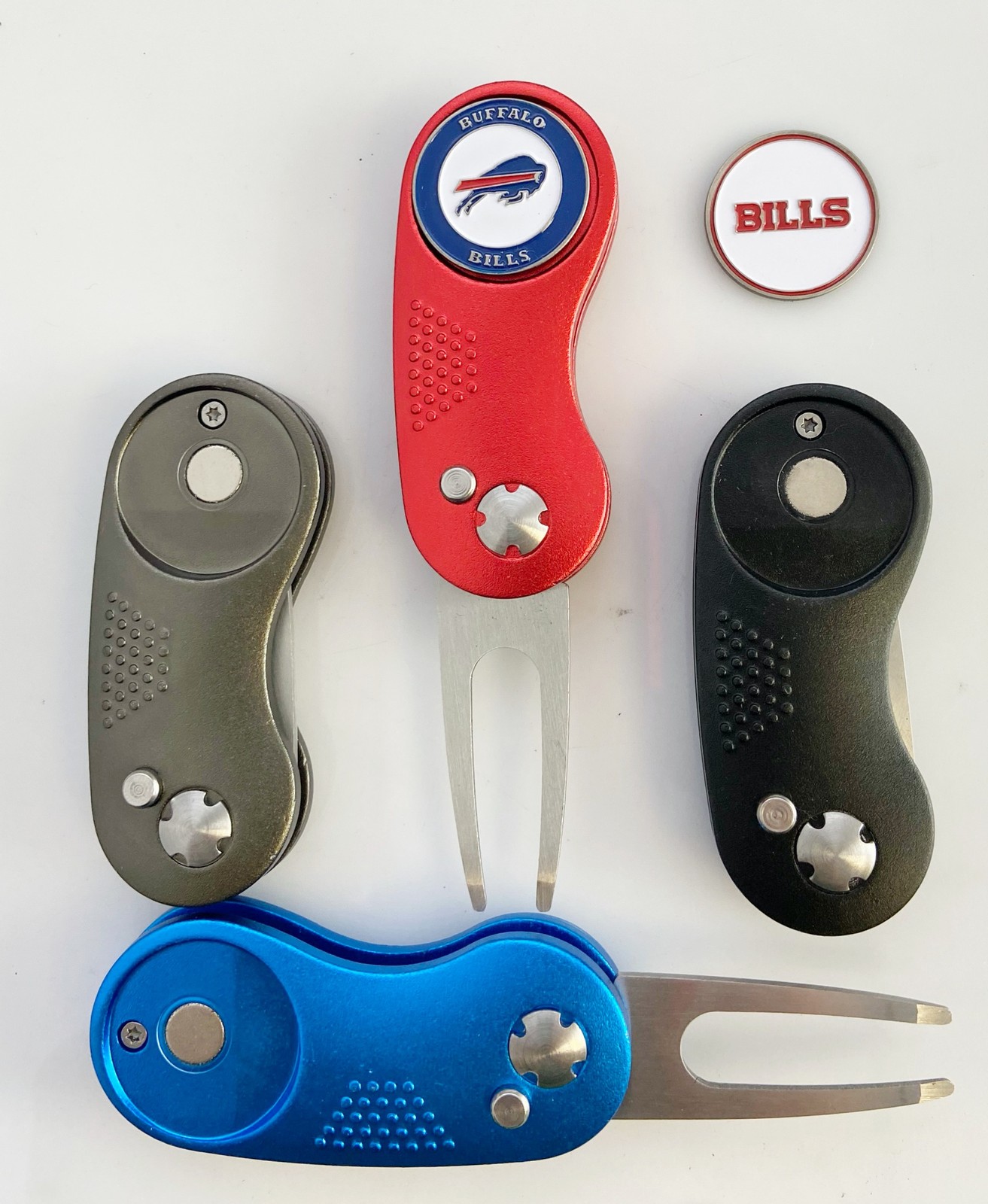 NFL 2 Prong Switchblade GOLF DIVOT REPAIR TOOL Black + Ballmark BUFFALO BILLS