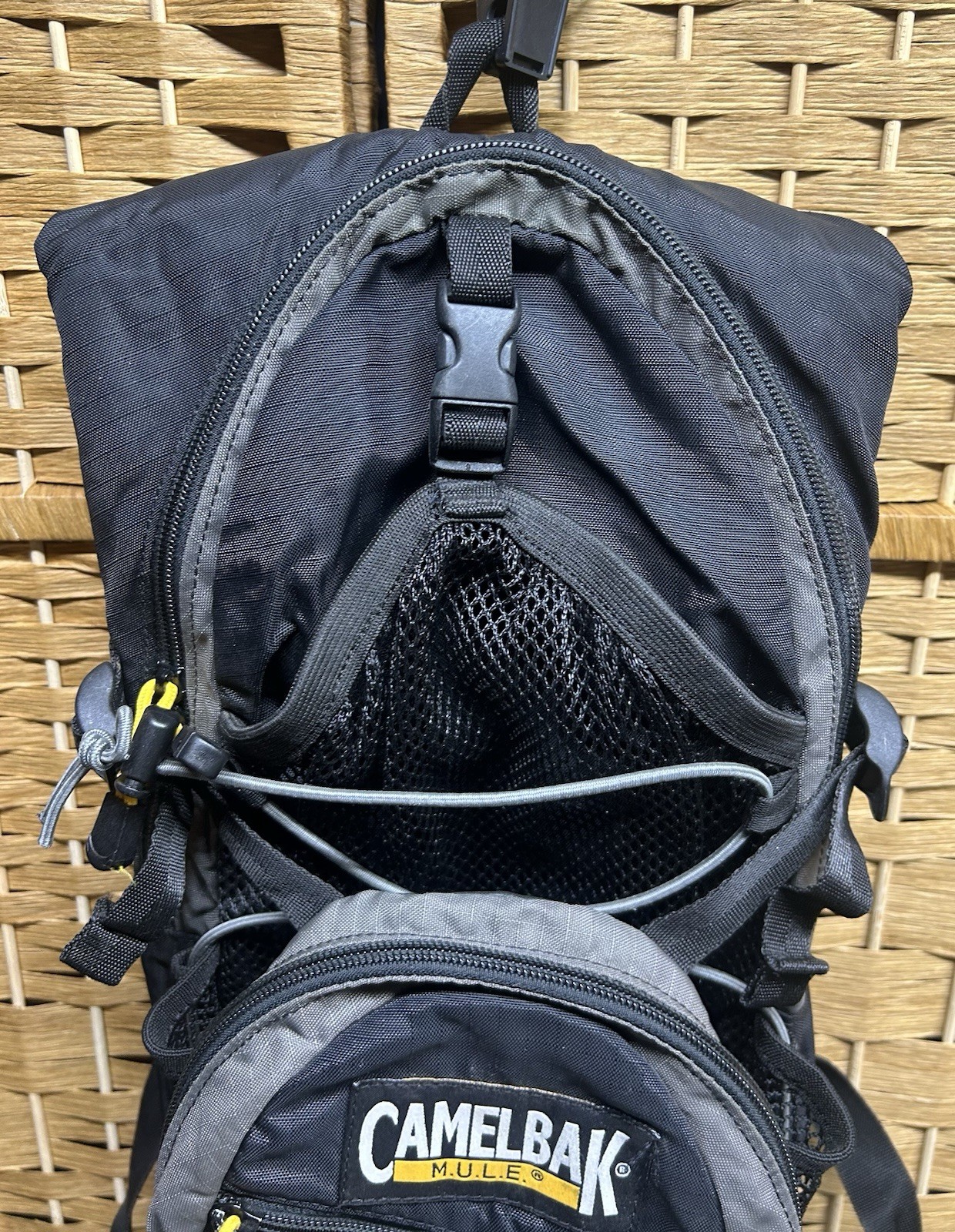Camelbak M.U.L.E Mule Hydration Hiking Mountain Biking Backpack Gray No Bladder