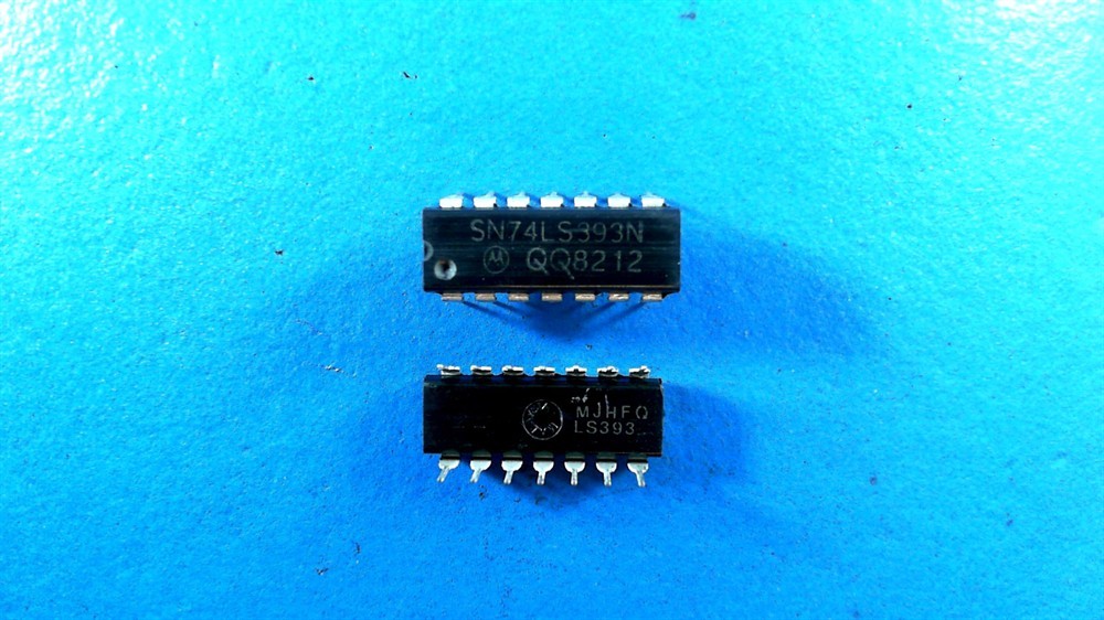 New (12pcs) SN74LS393N MOTOROLA IC Logic
