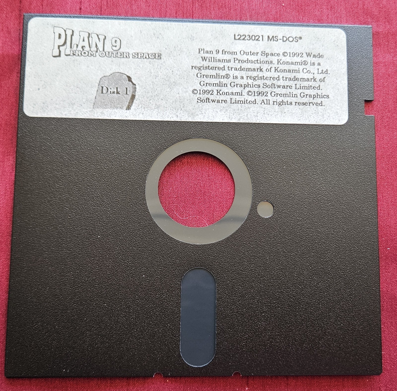 Plan 9 From Outer Space Floppy Discs PC Video Game Konami 1992 Vintage RARE!💻💿