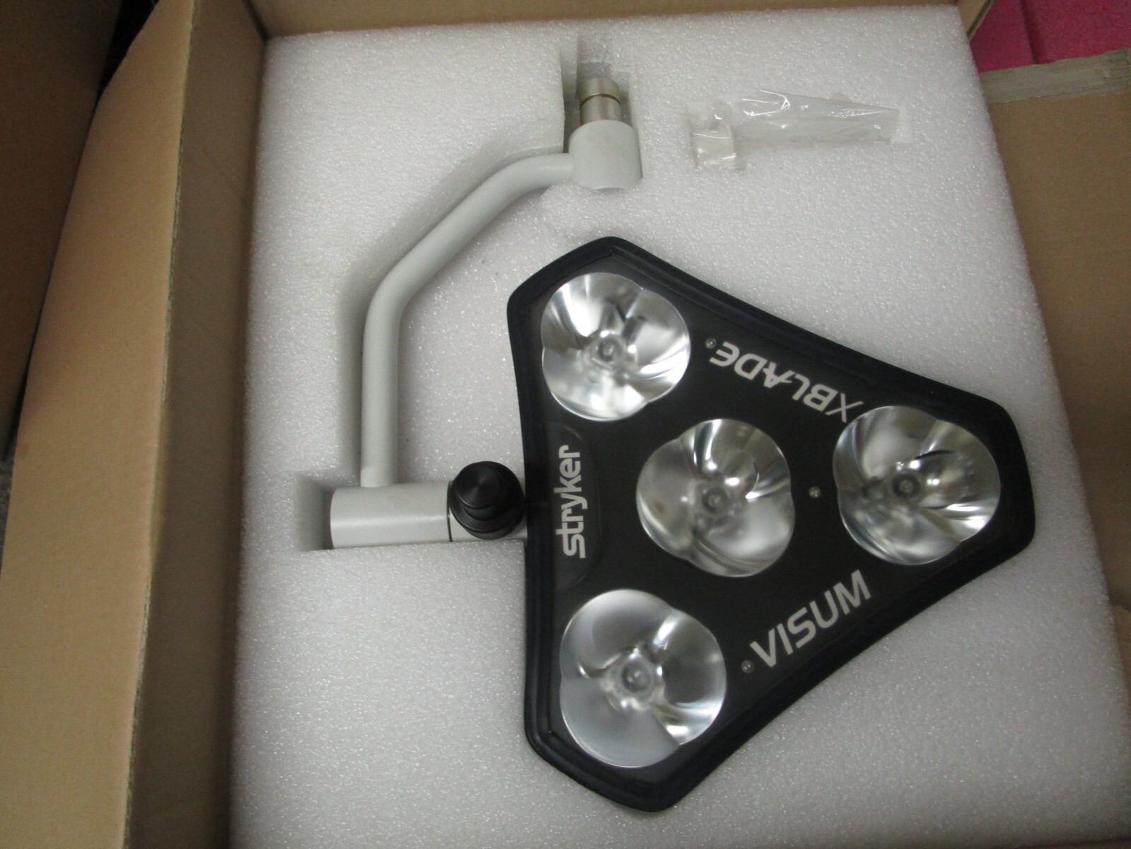 Stryker Visum XBlade LED Exam Light Head Assembly - REF 0682400405