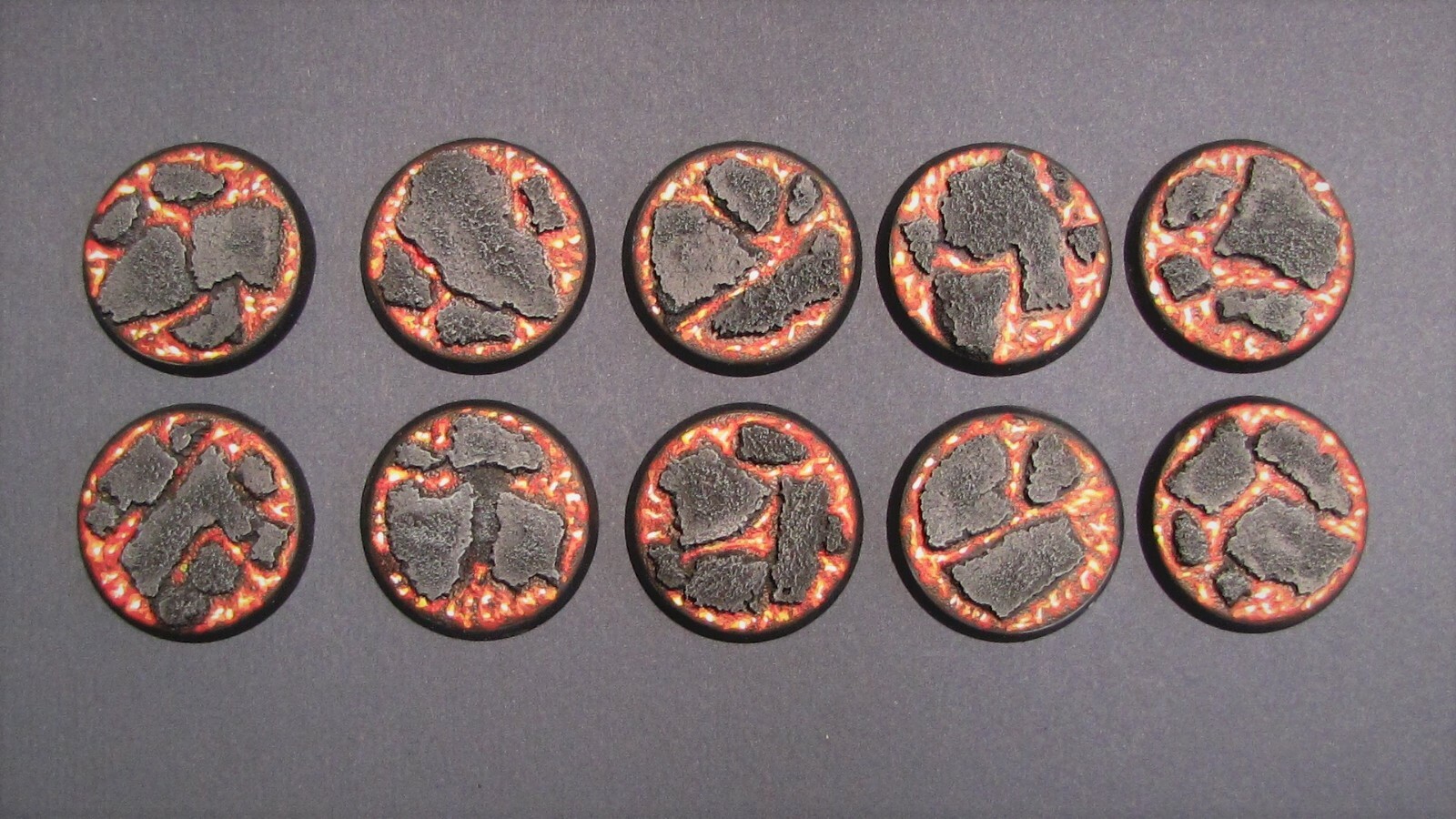 10 x 32mm Painted Resin bases Lava Warhammer 40k Age of Sigmar