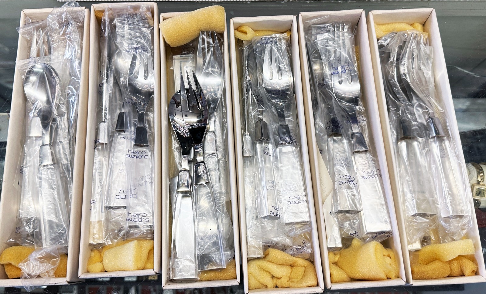 LUCITE CLEAR PLASTIC by Supreme 5 Piece Place Setting NEW NEVER USED made Japan