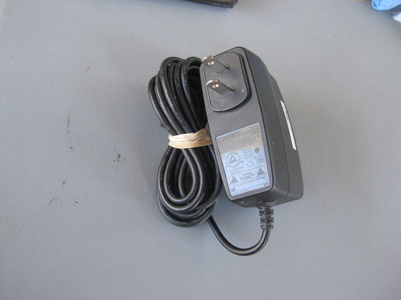 Genuine Casio AD-E95100LU AC Adapter 9.5V 1.0A for Keyboard 9.5V - FREE SHIPPING