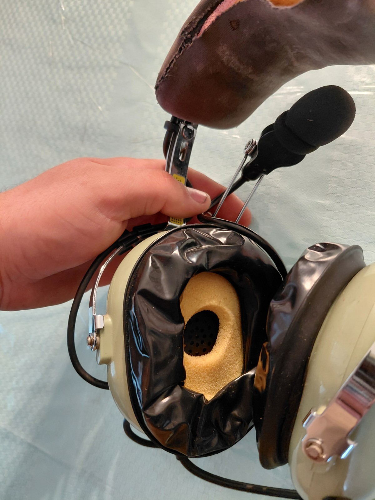 David Clark Model H10-76 Aviation Headset With GA Airplane Adapter