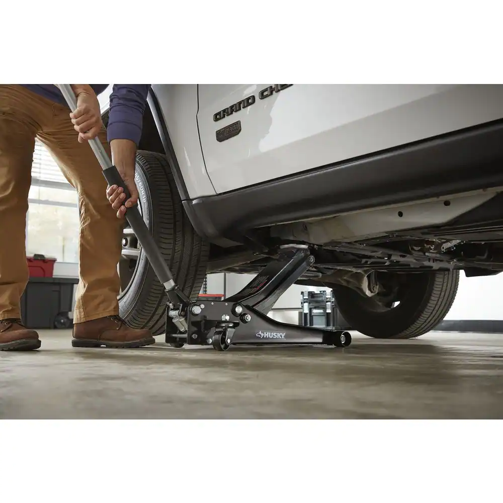 Low Profile Floor Jack w/ Speedy Lift 3-Ton Dual Pump Design Rust Resistant Tool