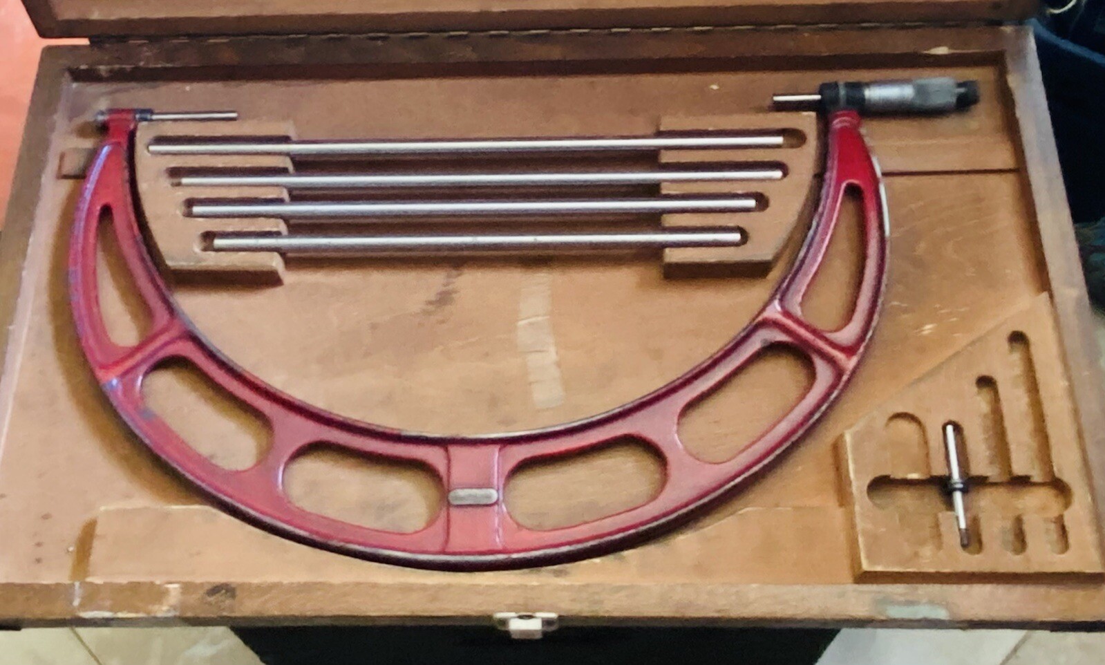starrett micrometer 12 in no 224 - 16 in