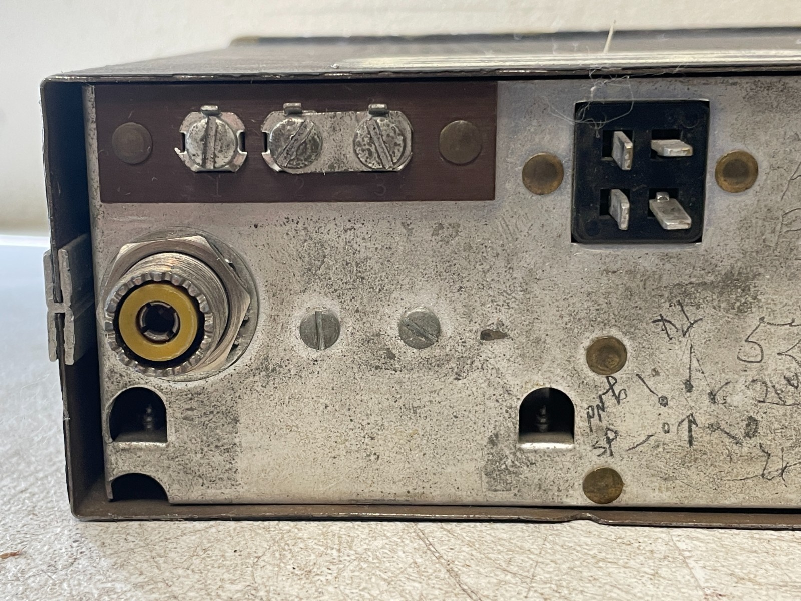 Vintage Regency BTL-301 VHF FM Mobile Transceiver – Untested Ham Radio