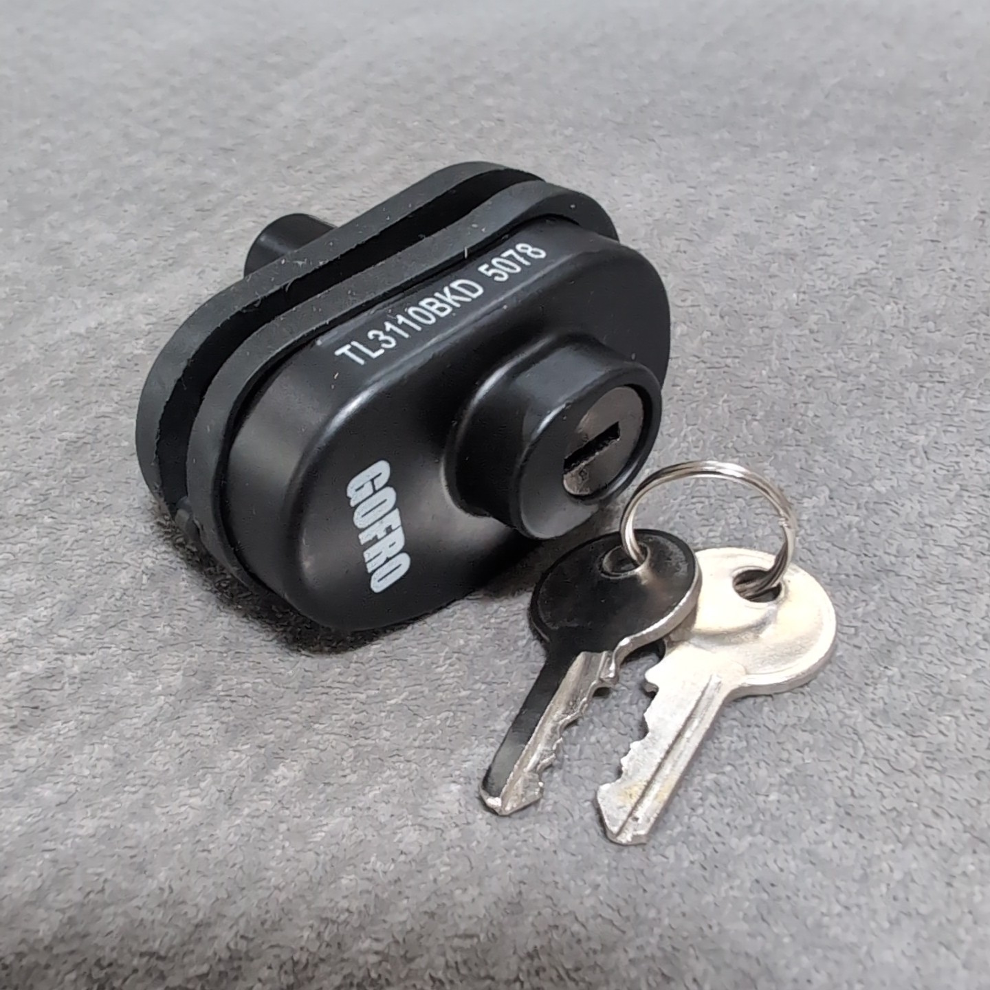 Trigger Gun Lock w/ Key – Adjustable, Protective Pads – Fits on Pistols & Rifles
