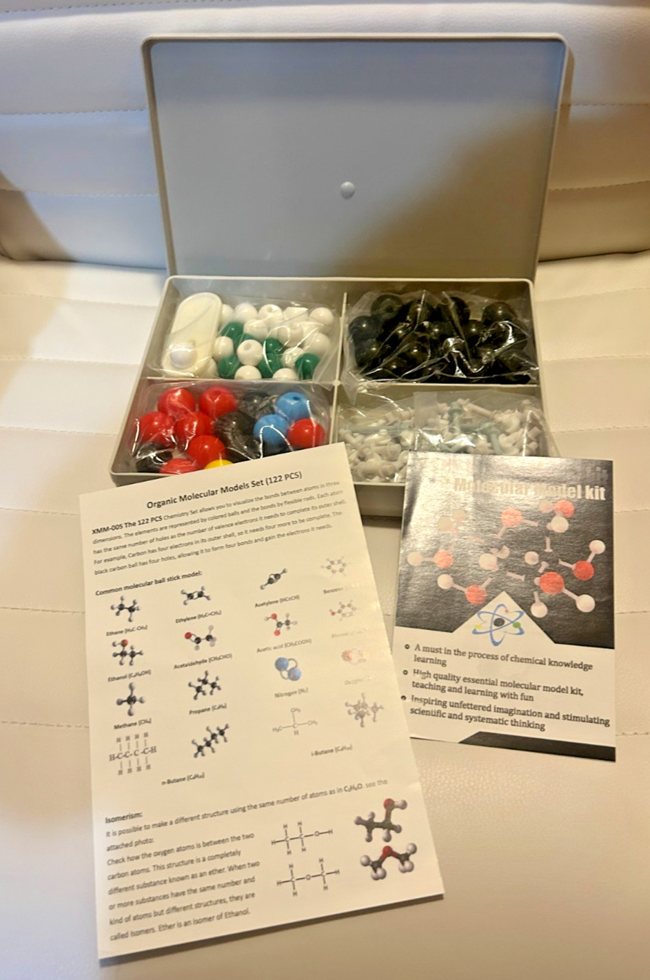 Molecular Modeling Kit-122 pieces-Glucose, etc.-NIB w/instructions