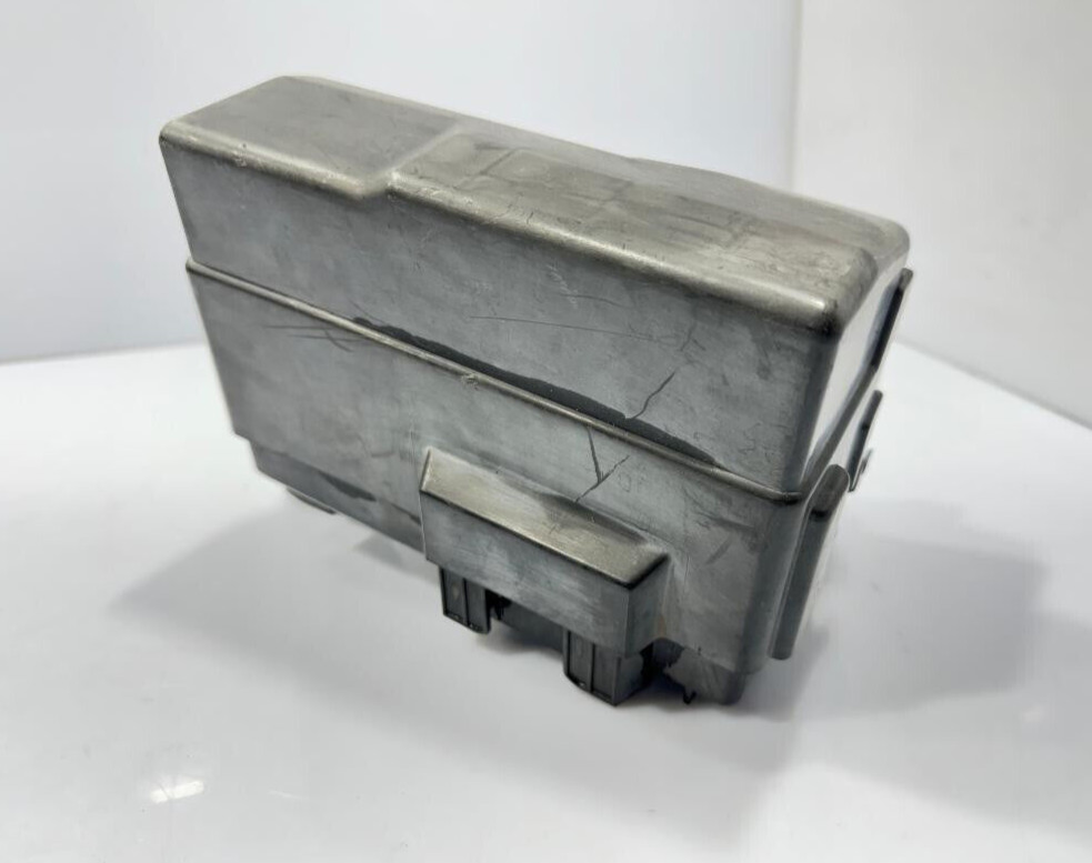 2003-2007 NISSAN MURANO UNDERHOOD FUSE BOX HOUSING 7154-7082-30 OEM USED PART