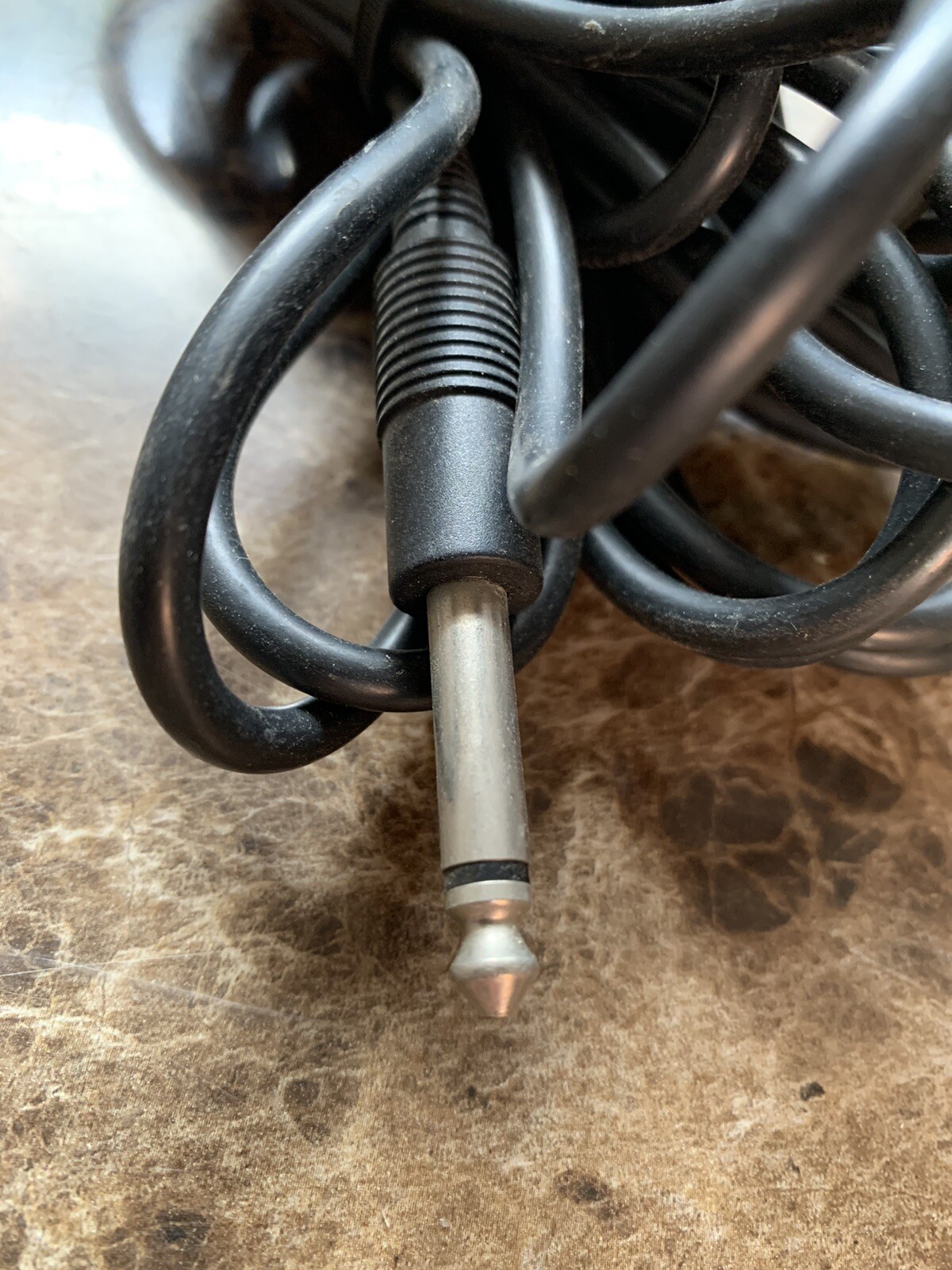 RadioShack Unidirectional Dynamic Microphone 33-3018 20.5' Cord Professional