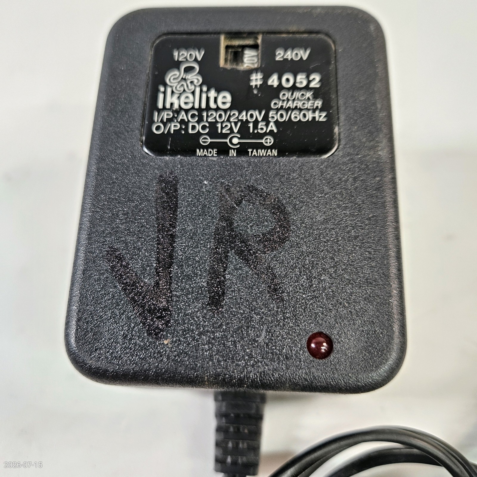 Ikelite 4052 Charger For Underwater Flash Direct Plug Wall Wart Item2