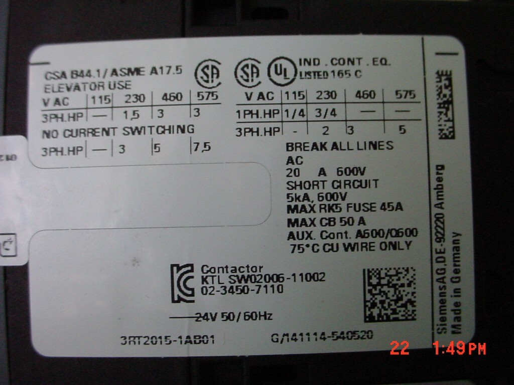 SIEMENS Contactor 3RT2015-1AB01 New in Box