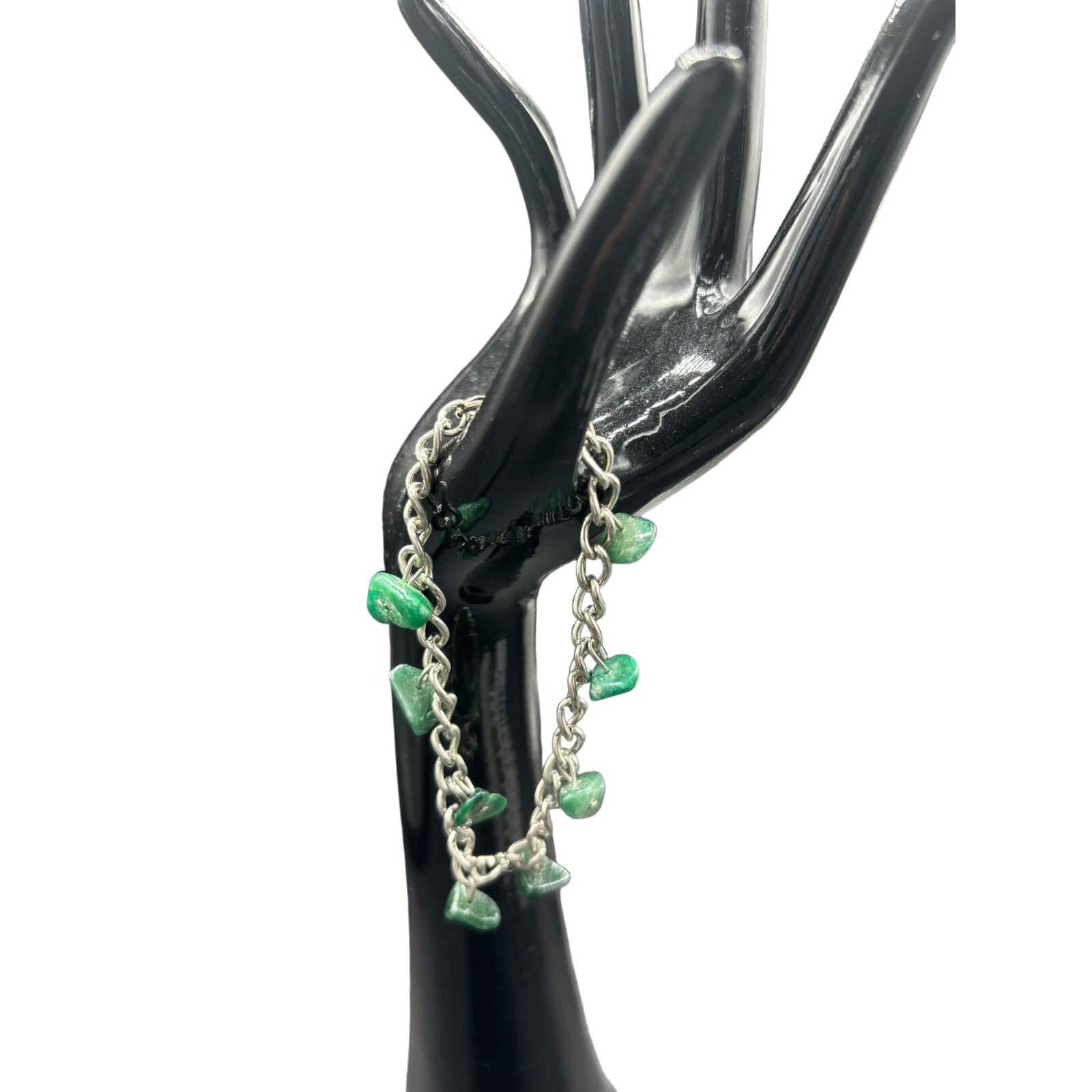 Hand Crafted Green Crystal Boho Bracelet 7" Aventurine (?) silver tone