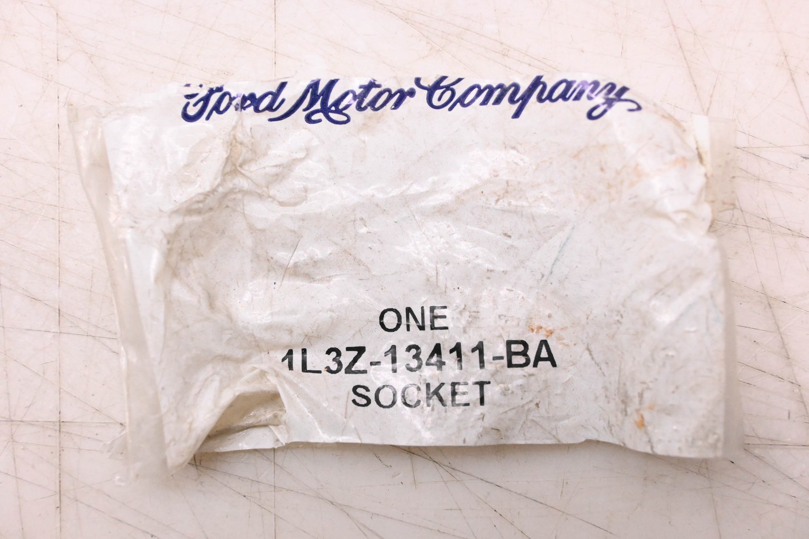 New OEM Ford 1L3Z-13411-BA Socket Assembly NOS