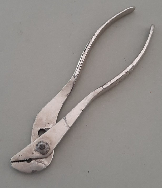 1956 Snap-on Tools Vacuum Grip No. 105 5" Ignition Pliers USA 716