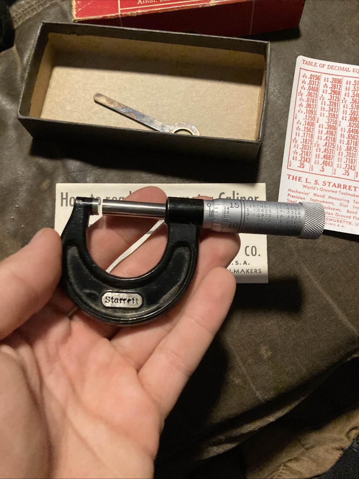 STARRETT 0-1" Outside Micrometer w/ Box & instructions 436-1
