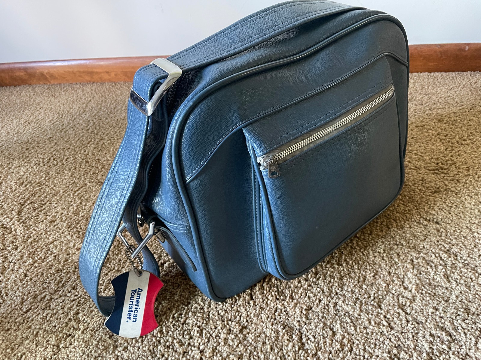 vintage rugged America Tourister Carry-on / Shoulder / Travel Bag 15x8x11