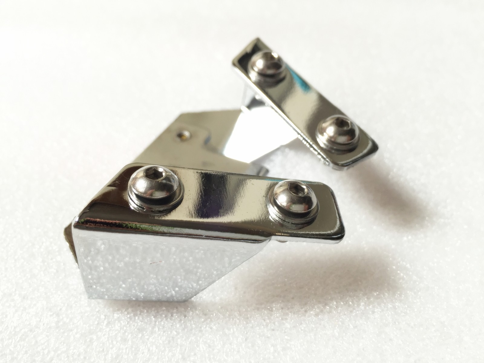 4 Hard Mount Catch for Harley Saddlebags 1994-2013