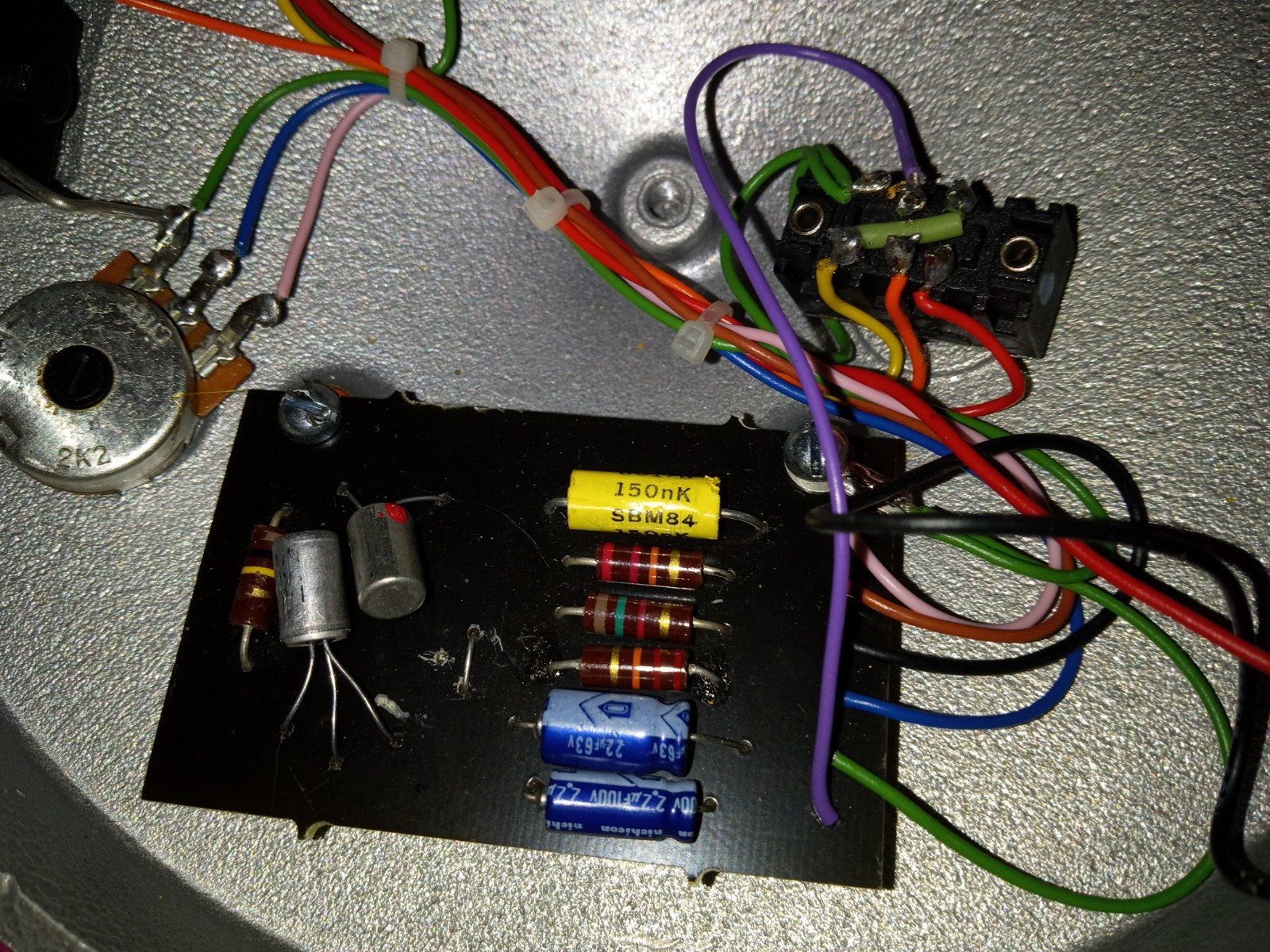 Dallas Arbiter fuzz face Cornell pedal