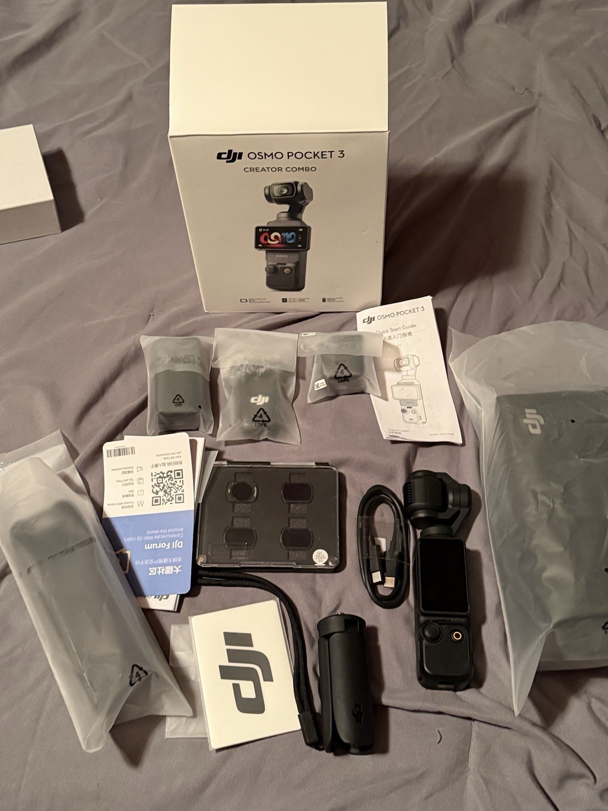 DJI Osmo Pocket 3 Creator Bundle Vlogging Camera with 1'' CMOS 4K/120fps Video