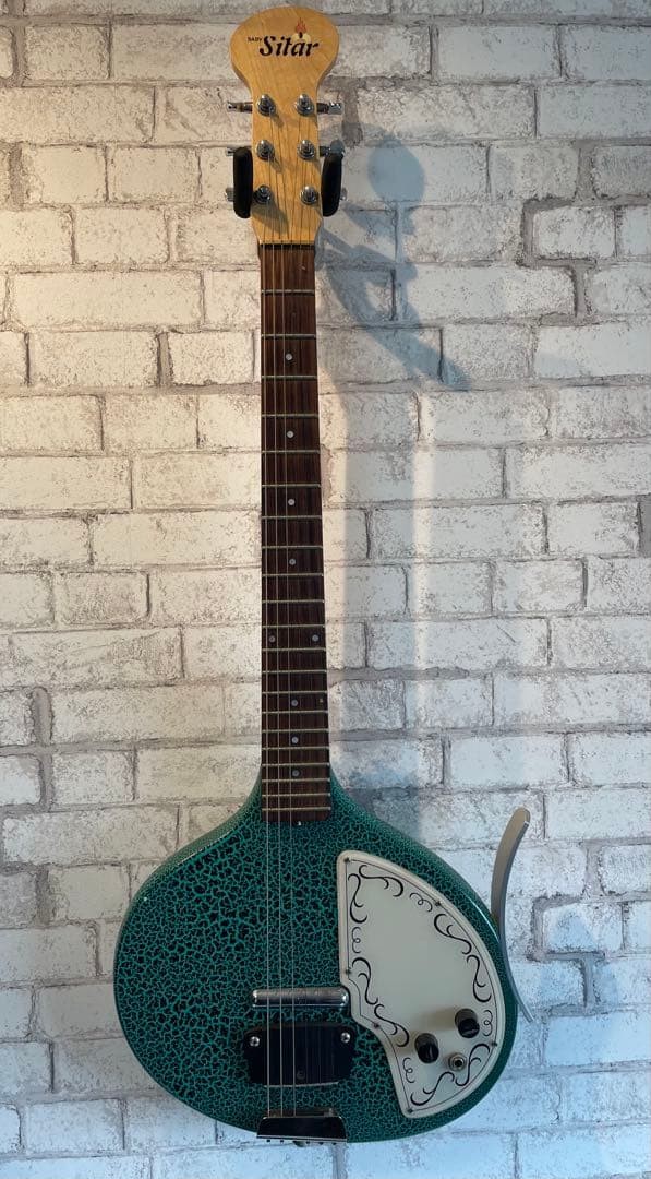 Jerry Jones Baby Sitar Green Crack