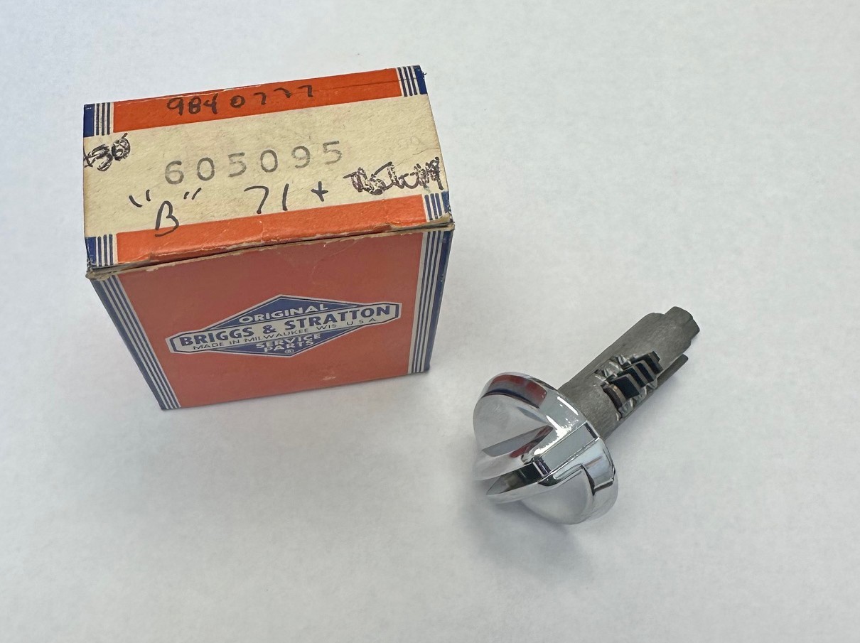 NOS 1971 Pontiac GTO Caddy Firebird Dash Glove Box Lock Cylinder GM 9840777 'B'
