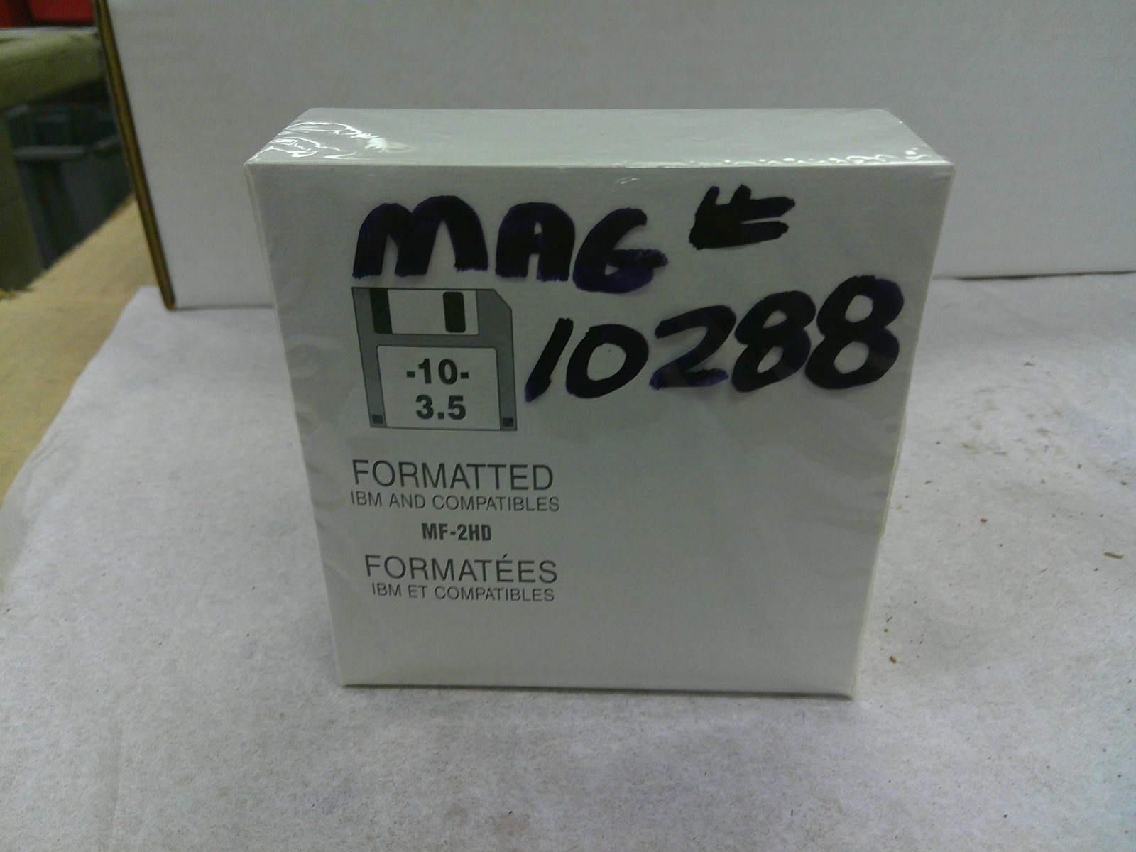 MF-2HD 3.5" FLOPPY DISCS (10 PCS.)