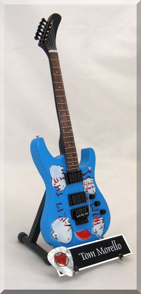 TOM MORELLO Miniature  Guitar Audioslave  w/ Guitar Pick