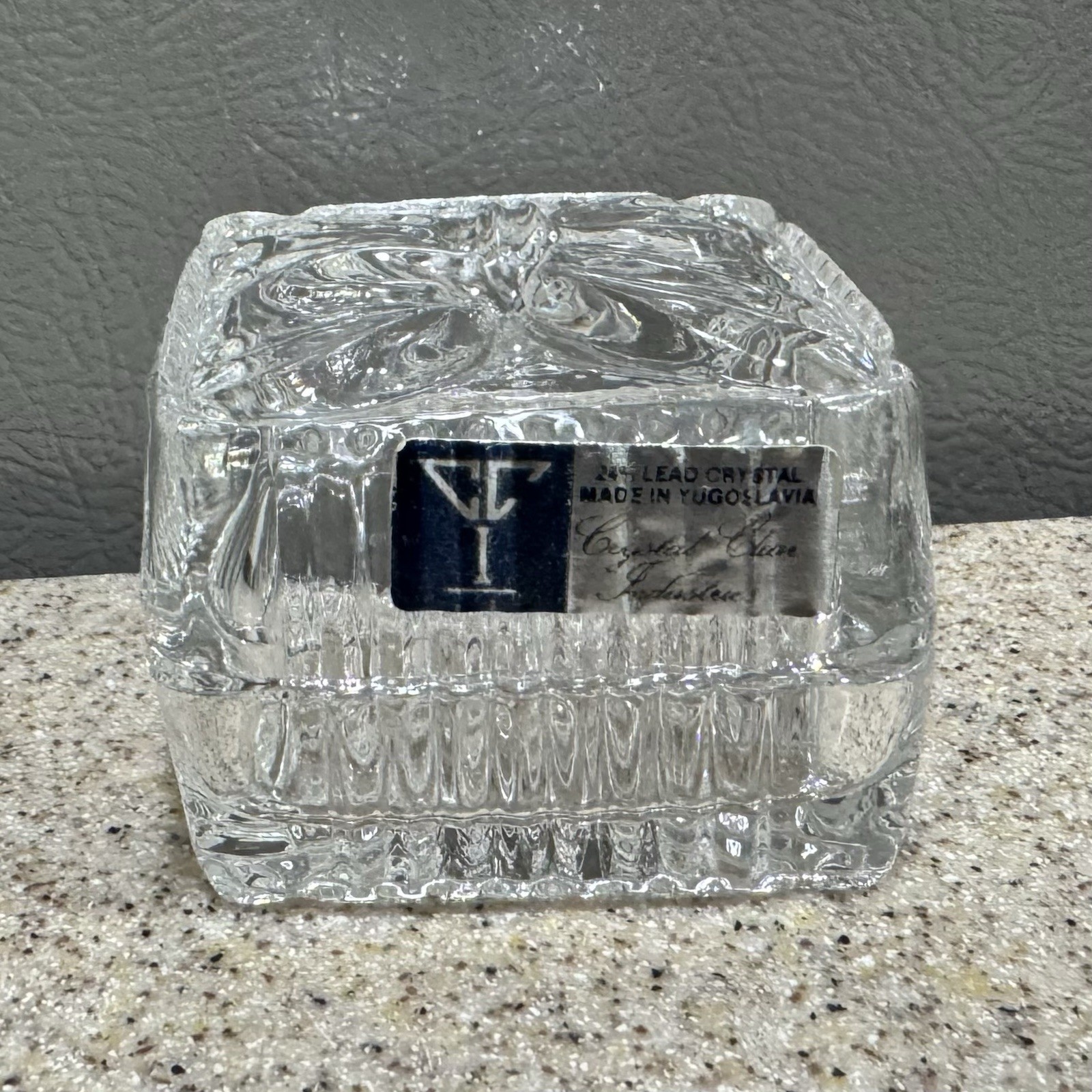 Vtg 24% Lead Crystal Lidded Trinket Box Raised Bow Yugoslavia 2.5” Square EUC