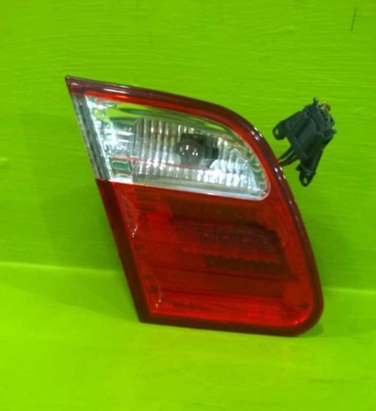 99 MERCEDES BENZ E320 STD DRIVER LEFT LID MOUNT TAIL LIGHT LAMP OEM 1128-26