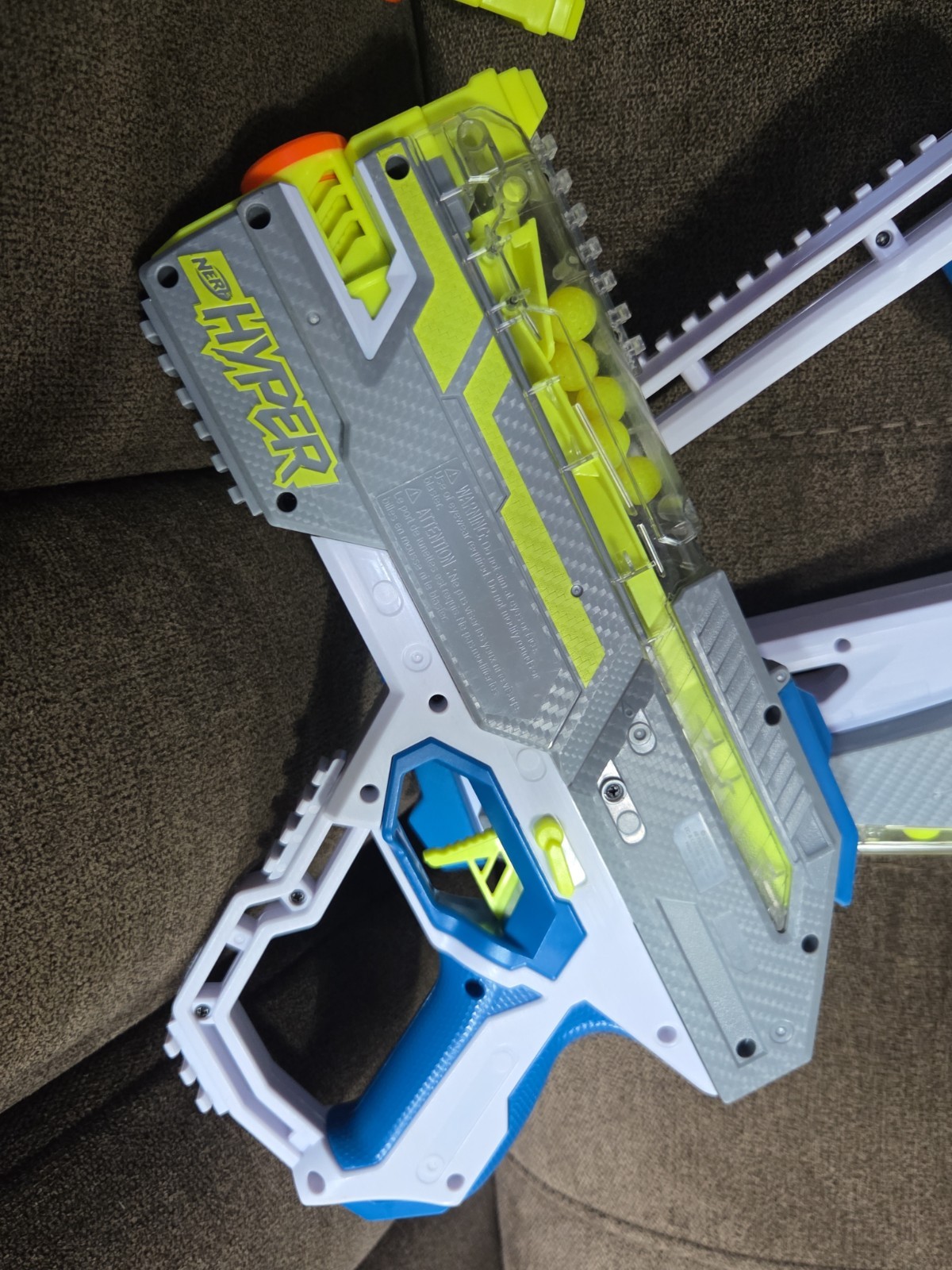 LOT OF (2) NERF HYPER EVOLVE-100 & (2) NERF HYPER RUSH-40 BLASTERS